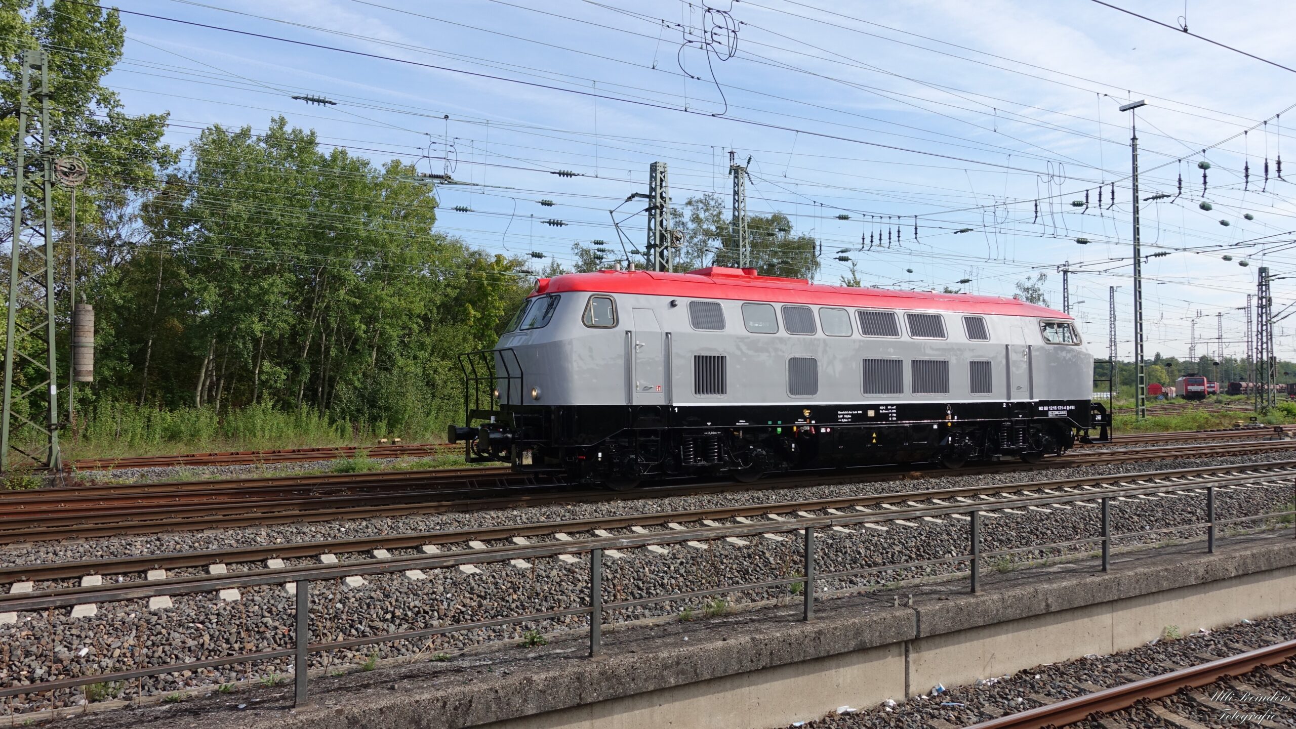 BR216 212-4 an Langendreer-West